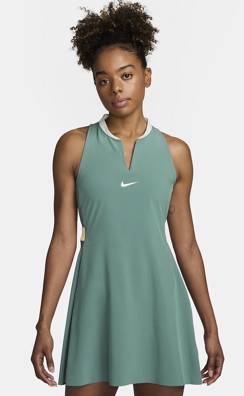NIKE - Nike Dri-FIT Advantage Tenis Elbisesi 