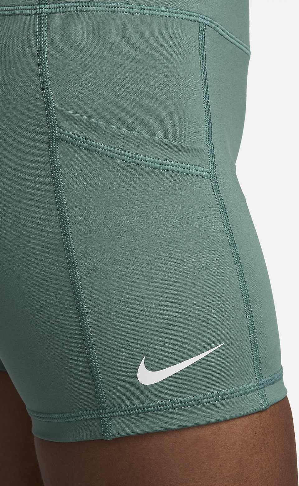 NikeCourt Advantage Dri-FIT Kadın Tenis Şortu