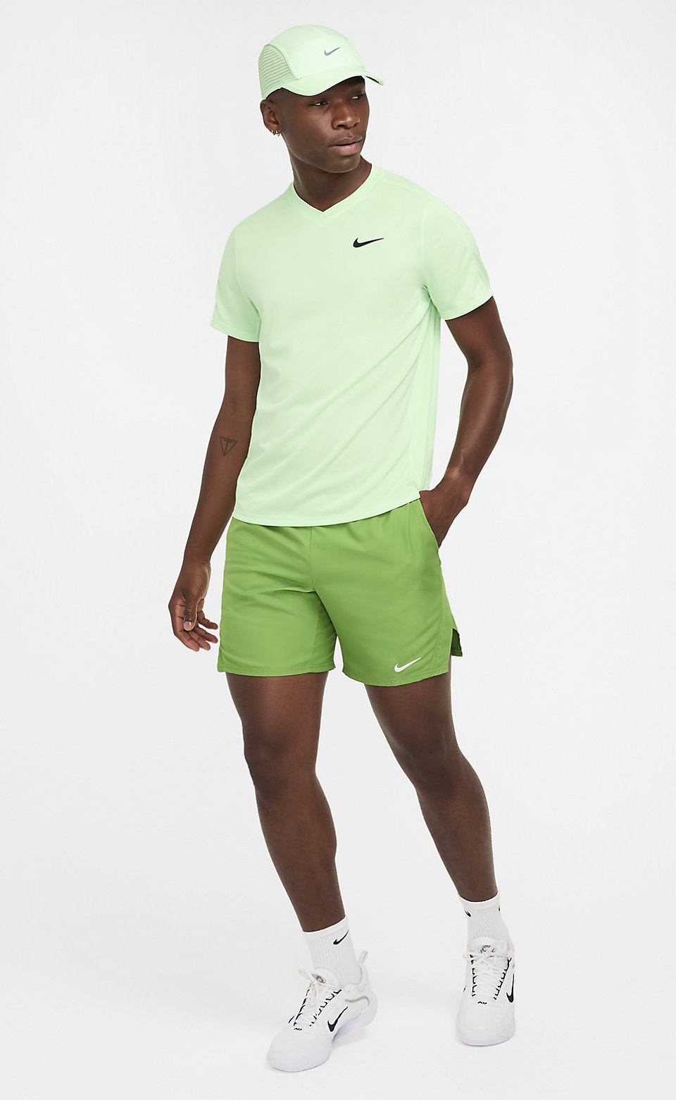 NikeCourt Victory Dri-FIT 18 cm Erkek Tenis Şortu 